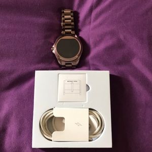 Michael Kors Access (Bradshaw)